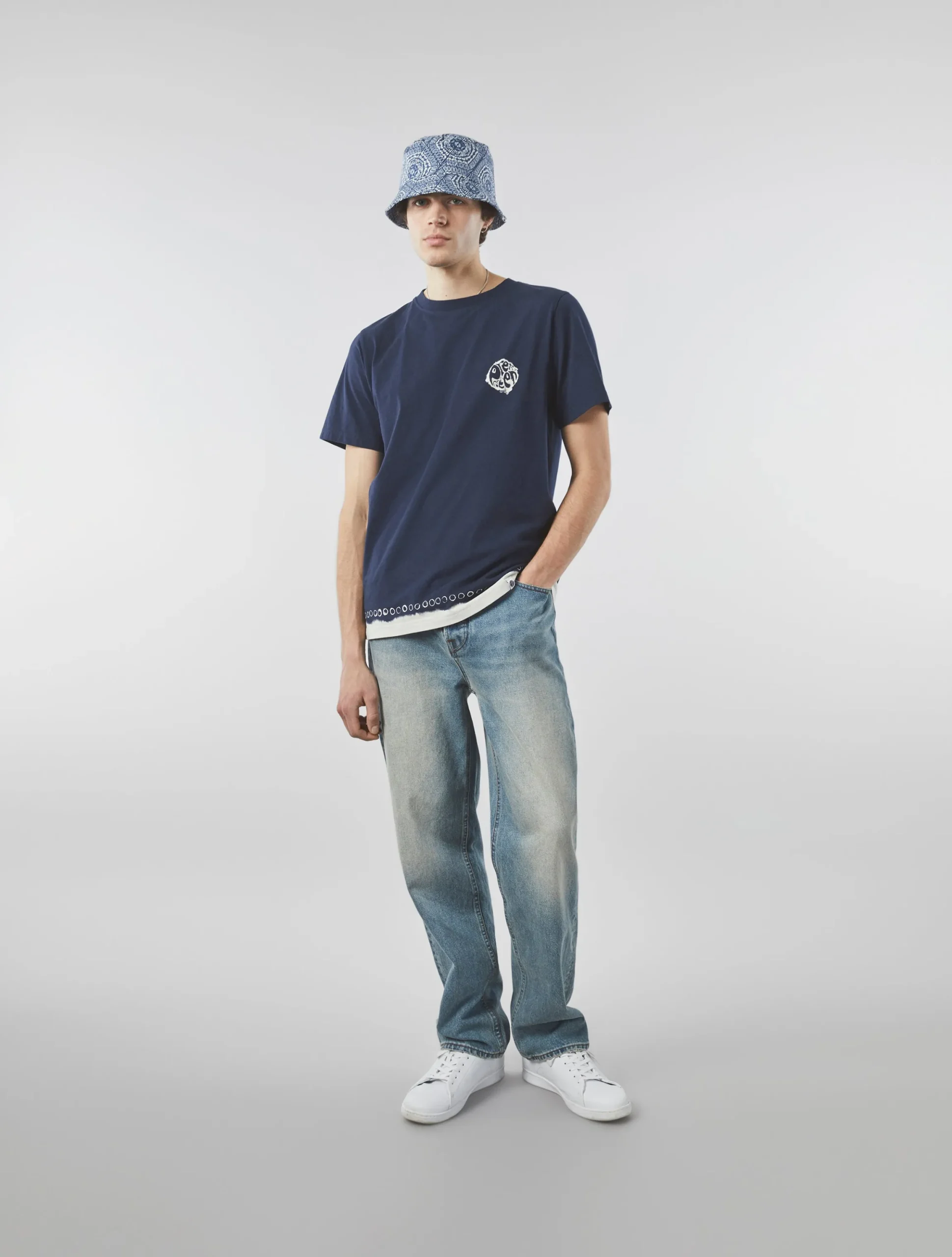 Pretty Green Anaheim Tie Dye T-shirt Navy Shop
