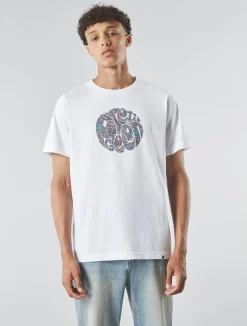 Pretty Green Wonderwall Paisley Logo T-shirt White Fashion